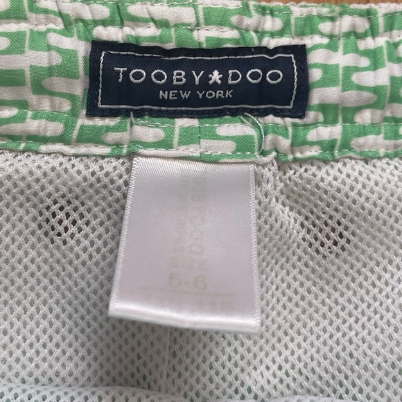 Toobydoo Boys Green and White Swim Trunks Size 5-6 - Picture 3 of 6